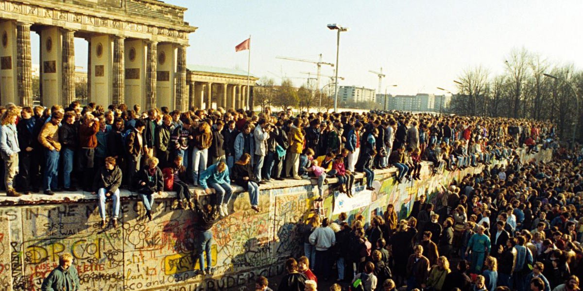 The Fall of the Berlin Wall – gahmusa.org